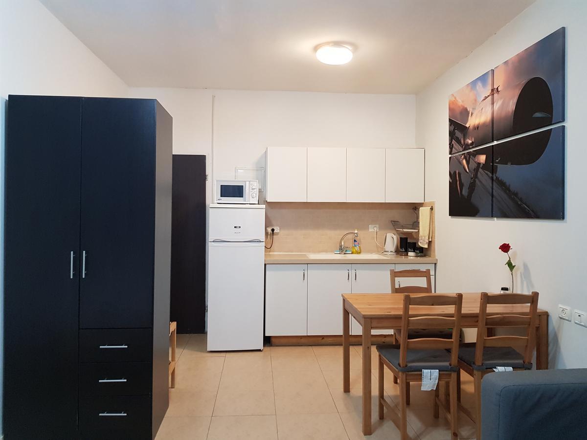 דירות רוטשילד Petach Tikva Dış mekan fotoğraf